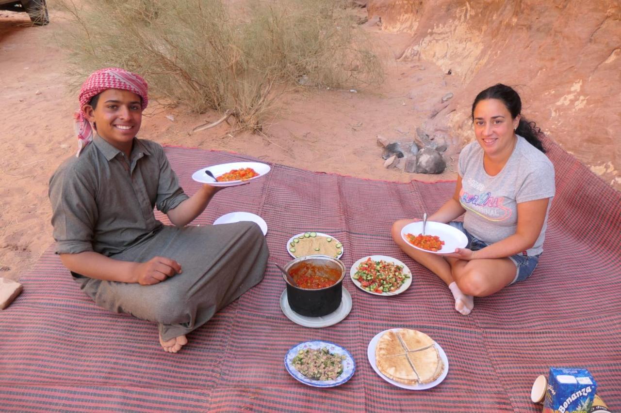 Bedouin Host Camp& With Tour Otel Ram Vadisi Dış mekan fotoğraf