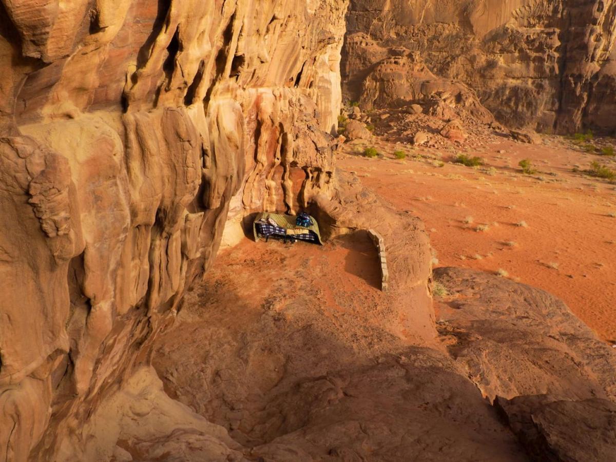 Bedouin Host Camp& With Tour Otel Ram Vadisi Dış mekan fotoğraf